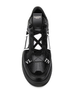 VL7N low-top leather sneakers